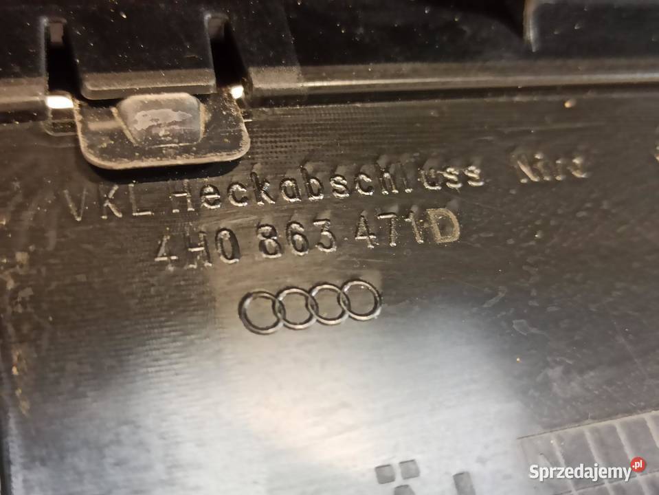 AUDI A8 D4 OSŁONA PROGU BAGAŻNIKA 4H0863471D Podszybia
