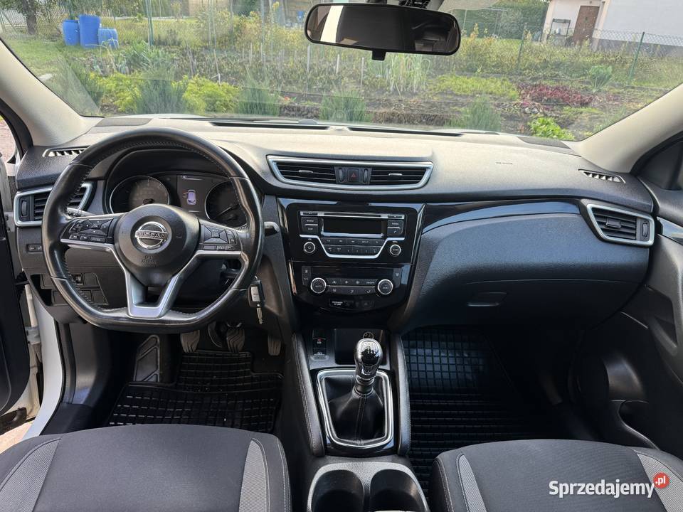 Nissan Qashqai 12 benzyna 2018 Lift salon niski Rzeszów