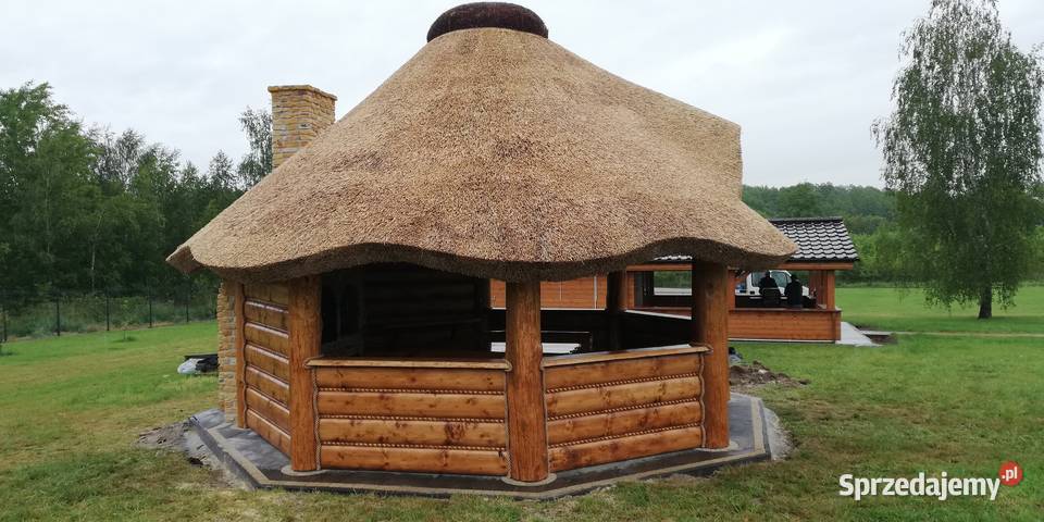 ALTANA OGRODOWA KRYTA TRZCINĄ STRZECHĄDACHY