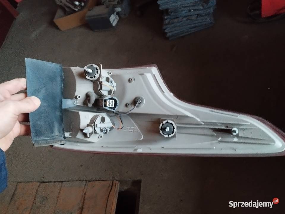 Lampy tył ford focus kombi 11 Obiedzino Górne sprzedam