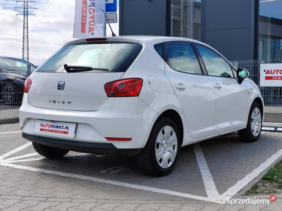 SEAT Ibiza 2015r salon Bezwypadkowy tempomat Poznań