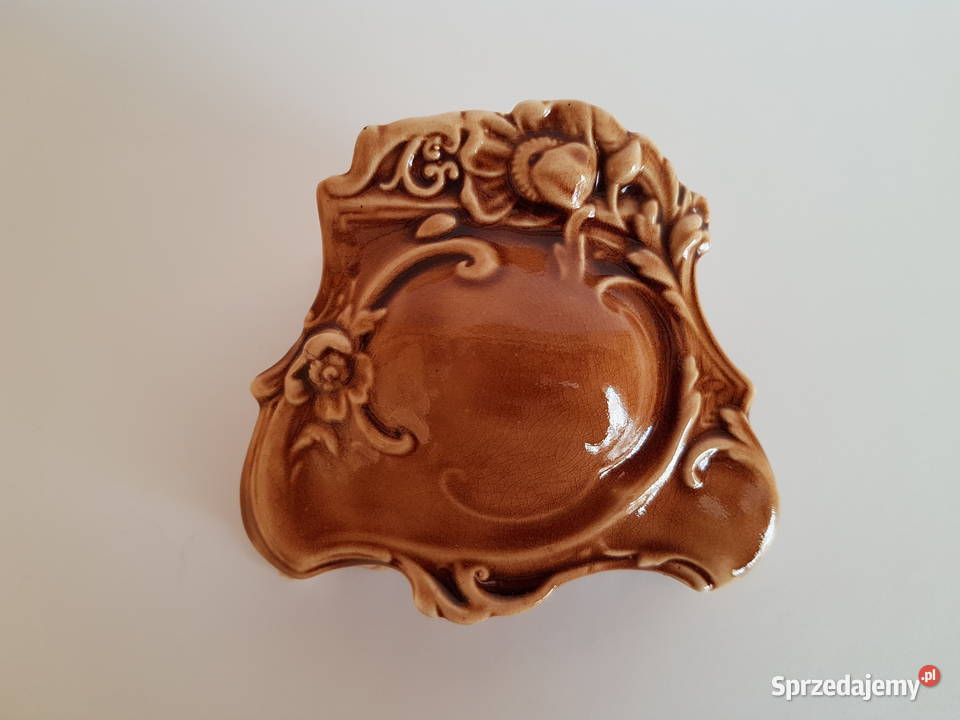 Sygnowane puzderko szkatułka z etykietą Ceramika sprzedam