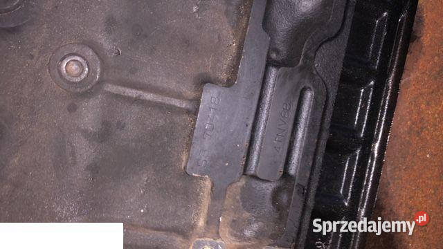 Yanmar 4TNV88 Blok Jastrzębniki