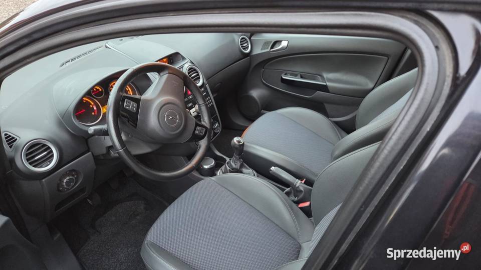 Sprzedam corsę 13 CDTI Corsa Sandomierz