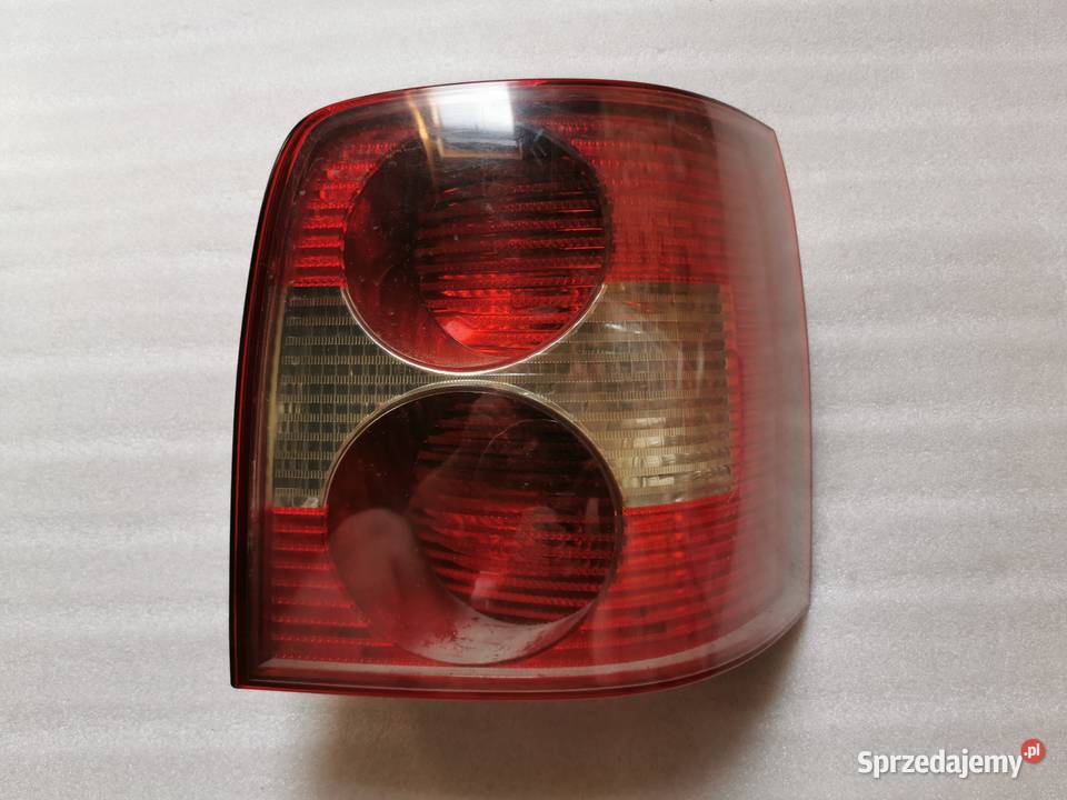 Lampa Prawy Tył Tylna Prawa VW Passat B5 Lift lampy tylne mazowieckie Wyszków