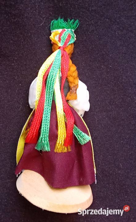 Lalka w śląskim stroju ludowym rękodzieło ludowe Koźminek