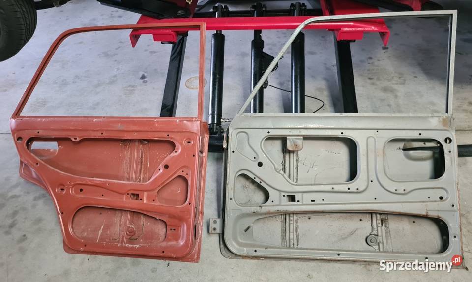 Nowe drzwi 125p Polski Fiat 125p klasyk Drzwi Drzwi sprzedam