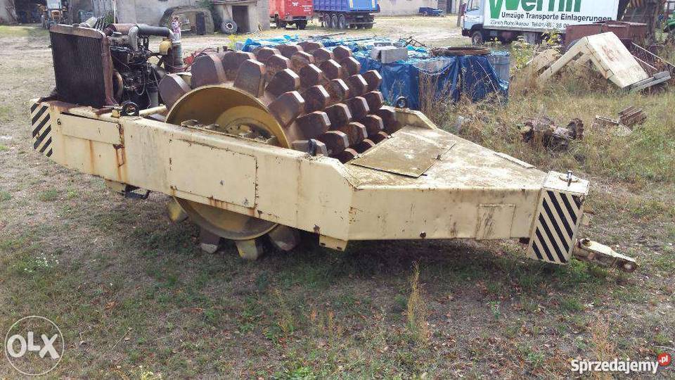 Okołkowany walec wiracyjny Maszyny budowlane Buków