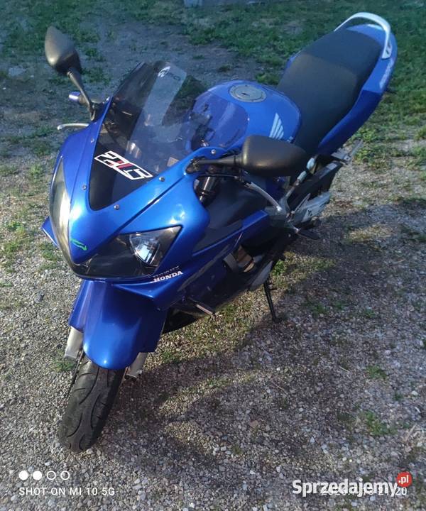 Honda CBR 600 F4i Radom