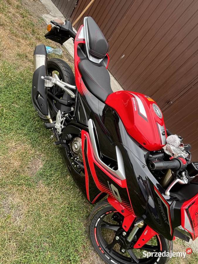 QJMOTOR SRK 125 R 2025 Łódź