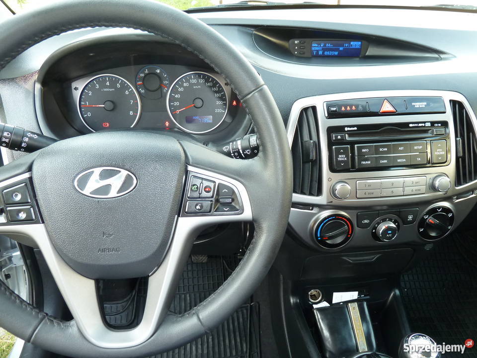 Hyundai i20 Style bogate wyposażenie LED Rzeszów sprzedam