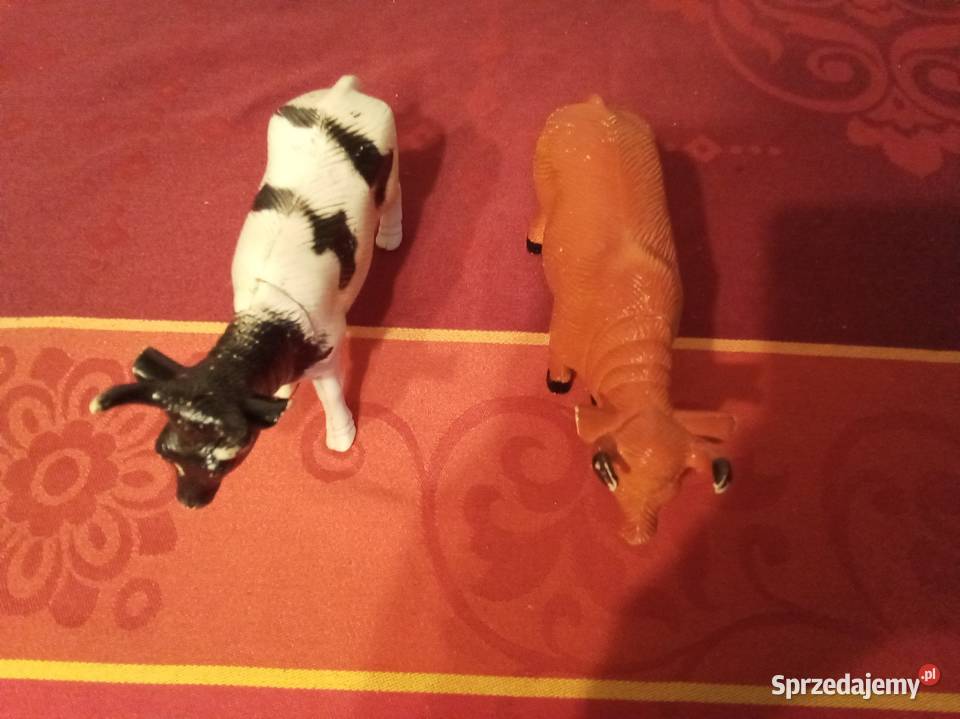 Krowy i pies figurki średniej wielkości Vintage mazowieckie Warszawa