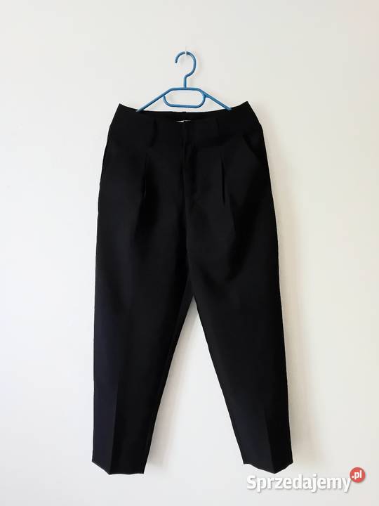 Czarne wizytowe eleganckie spodnie