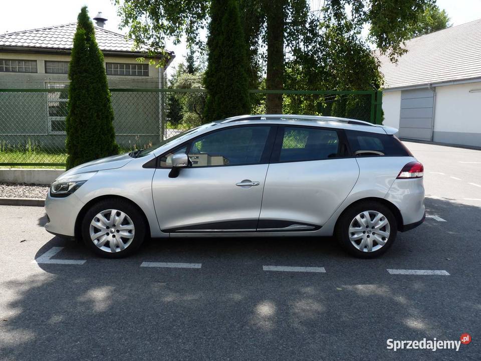 Renault Clio 09 Szwajcaria pełna historia Rok produkcji 2013 mazowieckie Warszawa sprzedam