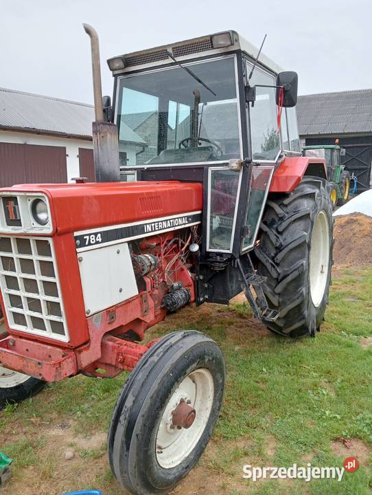 Case international 784