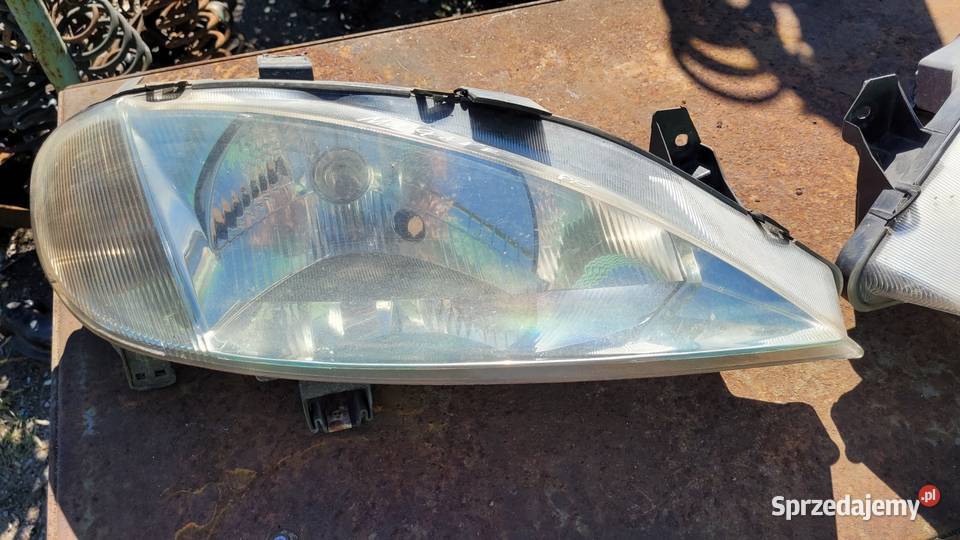 Lampy przednie Renault Megane 1 mazowieckie
