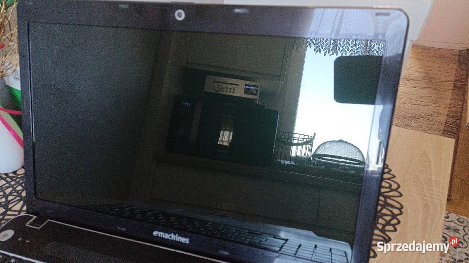 Sprzedam laptop Acer eMachines błyszcząca Morąg