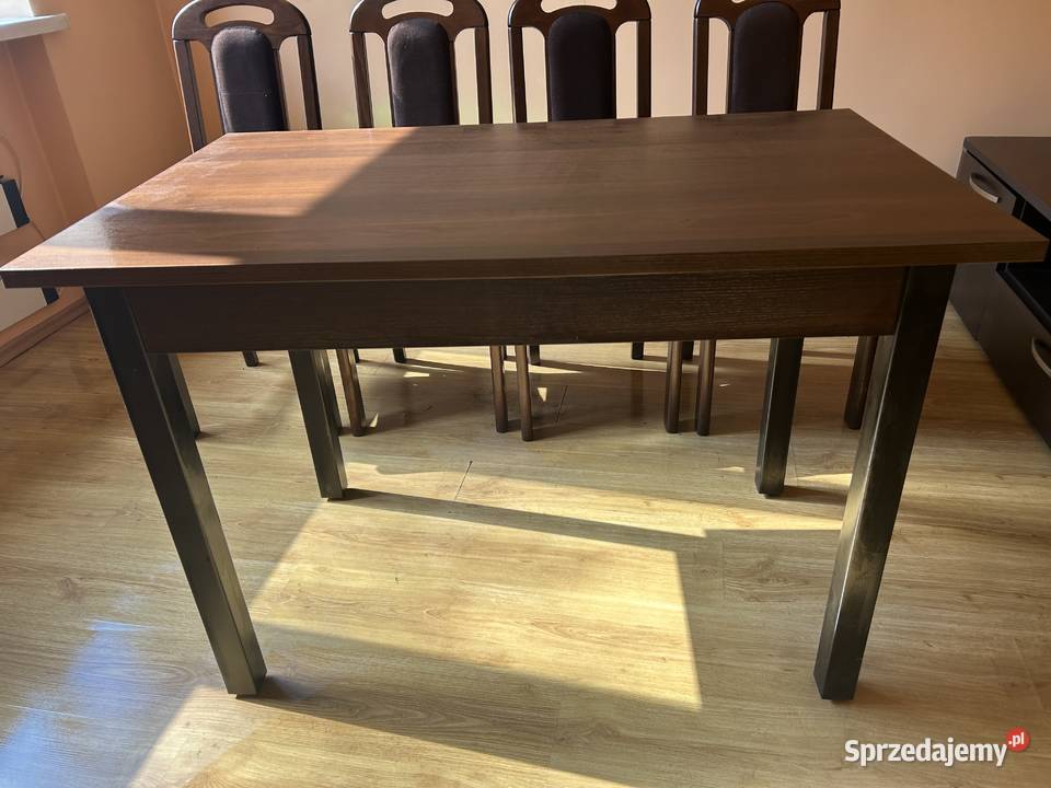 Stół drewniany do jadalnisalonu Wrocław