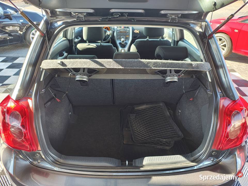 Toyota Auris 14Benzynka Zarejestrowana Niski Auris Zarszyn