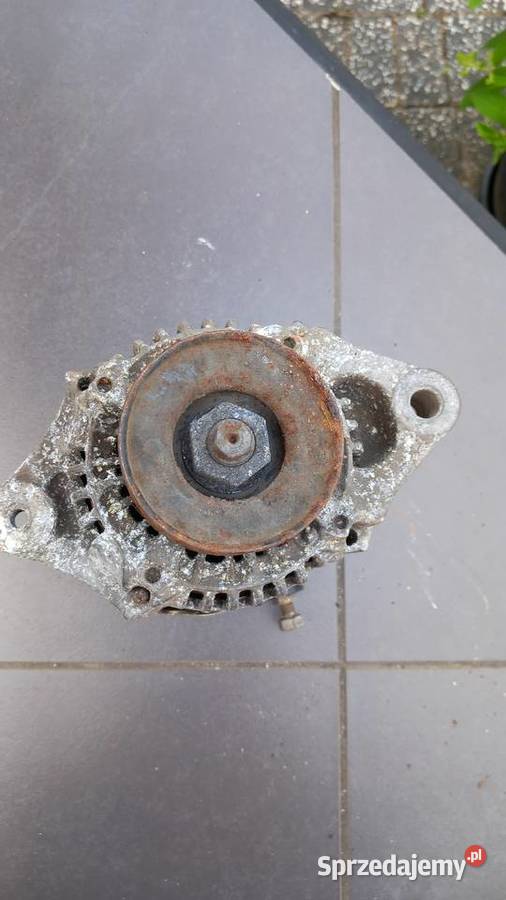 Alternator 12V Piaggio PorterDaihatsuToyota osobowe Radom sprzedam