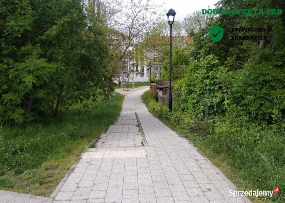 3 pokoje w kamienicy Starego Miasta sprzedam