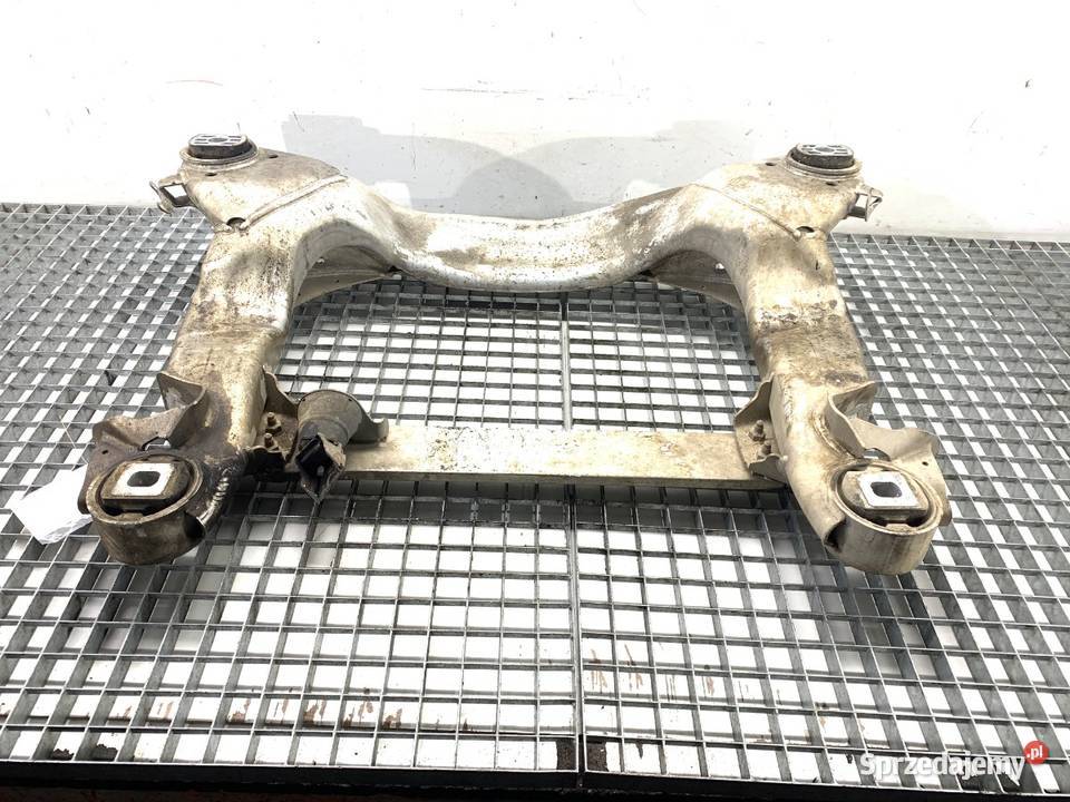 BELKA POD SILNIK VW PHAETON 30 240 SANKI