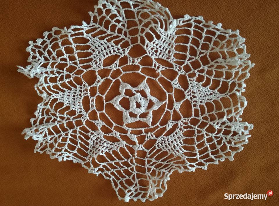 Serwetka z nici ręcznie wykonana na Łódź sprzedam