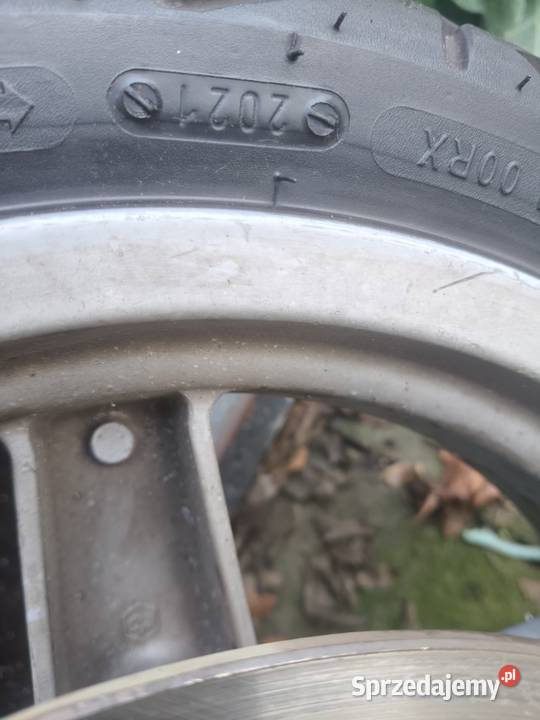 Piaggio X8 koło przód komplet Dębica