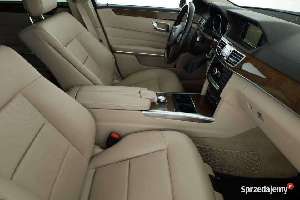 Mercedes E E 220 CDI isofix