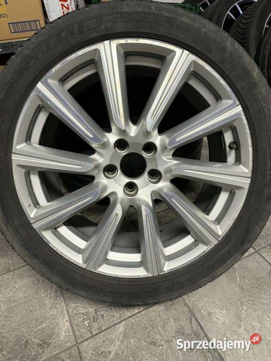 Kola VOLVO Cudzynowice