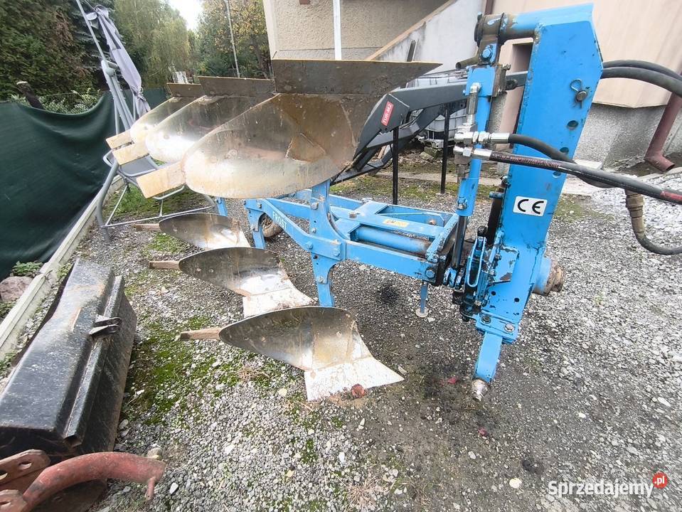 Pług 3 skibowy obrotowy Giebułtów