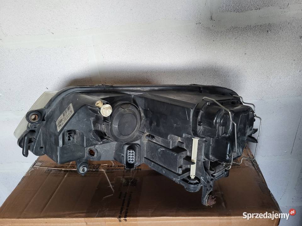 Lampa prawa xenon Volkswagen Phaeton ładna Pułtusk