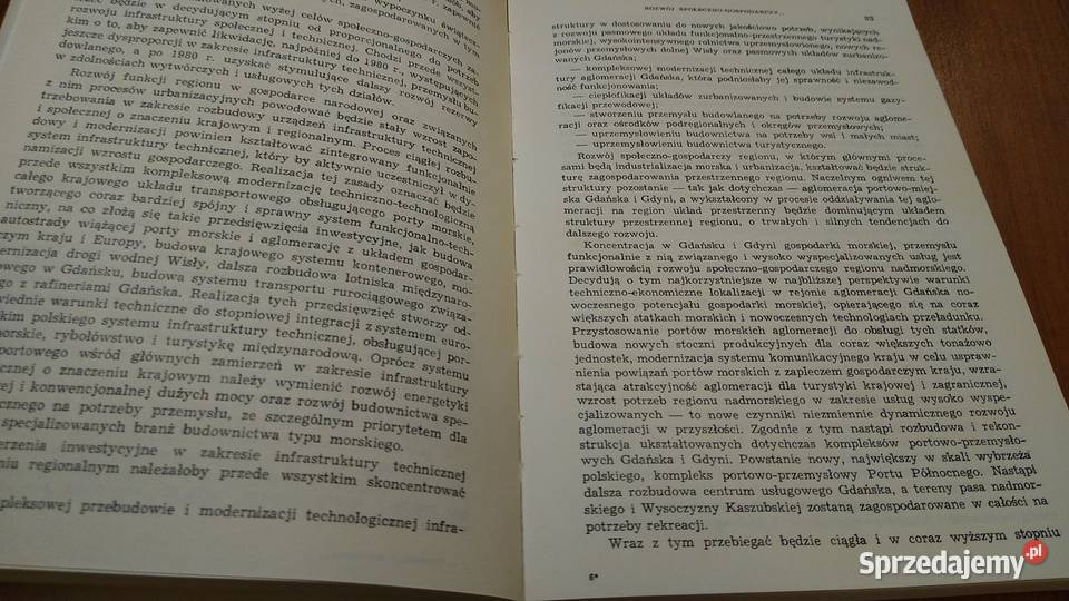 Przemiany społeczne w regionie gdańskim w Książki naukowe i popularnonaukowe Gdańsk sprzedam