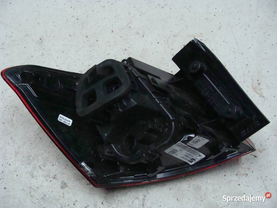 SEAT ARONA 17r LAMPA TYLNA TYŁ ZEWNĘTRZNA PRAWA Oświetlenie Części zachodniopomorskie