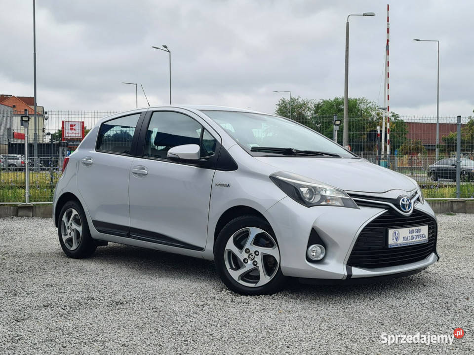 Toyota Yaris HYBRID 63 Kamera Klimatronik ESP Wągrowiec