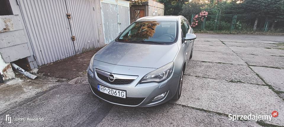Opel Astra Sports Tourer J nawigacja Przemyśl sprzedam
