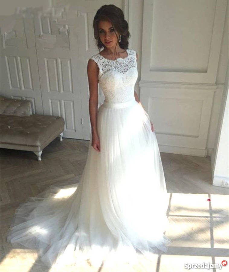 Suknia ślubna modna koronka tren 34 36 38 40 42 Jelenia Góra