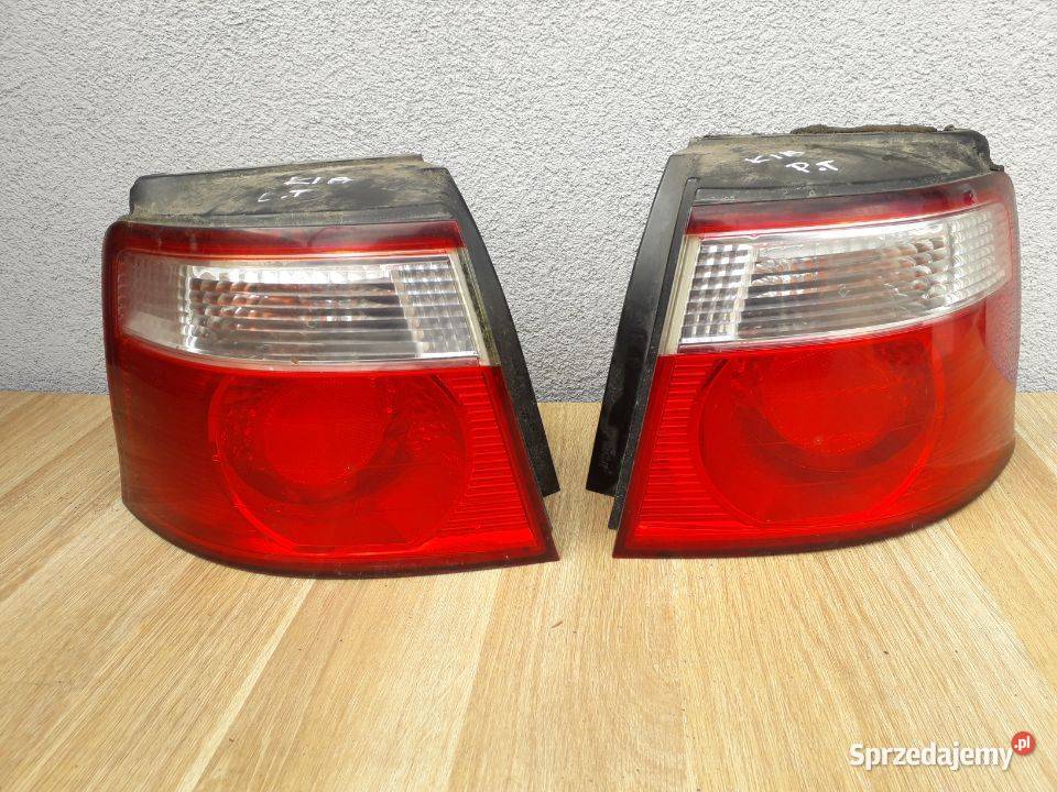 Lampa przód lewa tył prawa lewa KIA Carens II 20 Włoszczowa