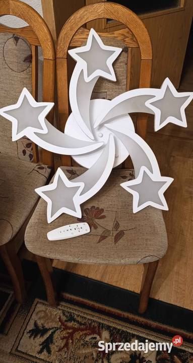 Lampa sufitowa LED gwiazda Lędziny