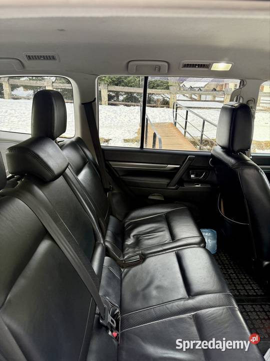 Mitsubishi Pjero Intense 32 DID 200 4x4 Super Rok produkcji 2008 Jabłonka