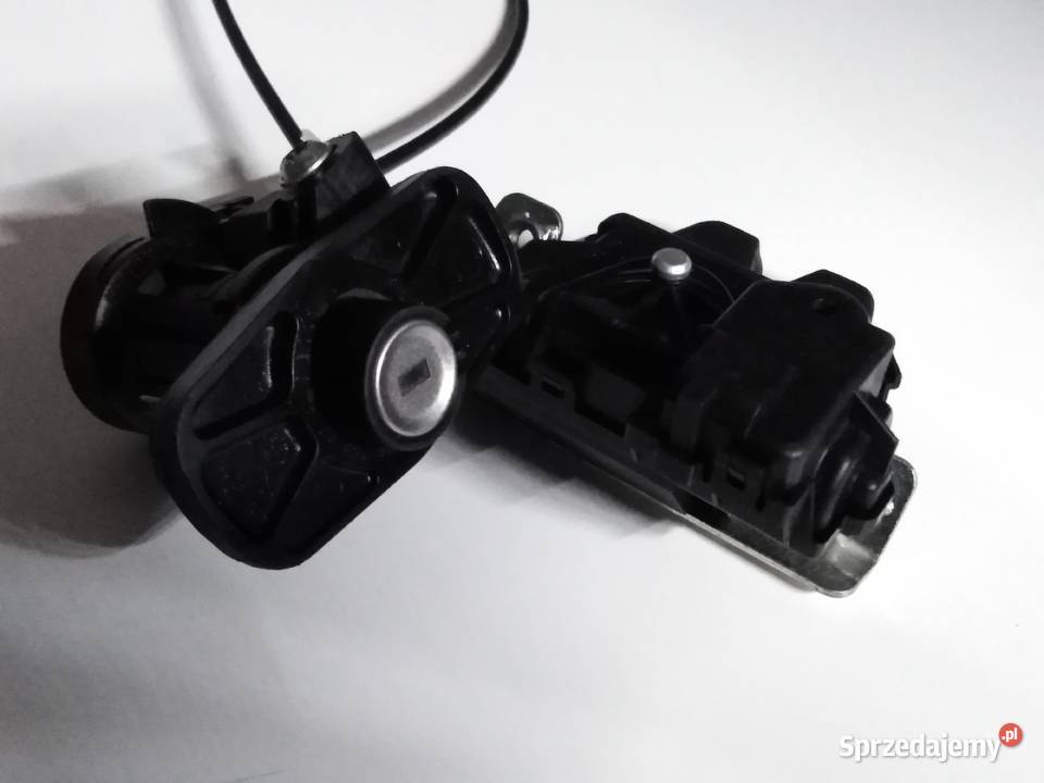 MERCEDES W204 ZAMEK KLAPY BAGAŻNIKA A2047500185 lubuskie Wschowa