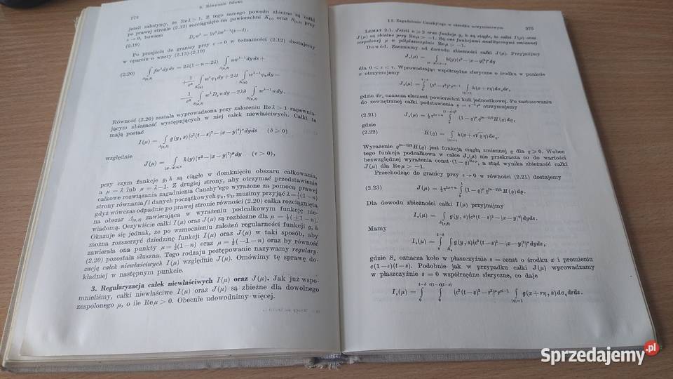 Wstęp do teorii równań różniczkowych cząstkowych Gdańsk