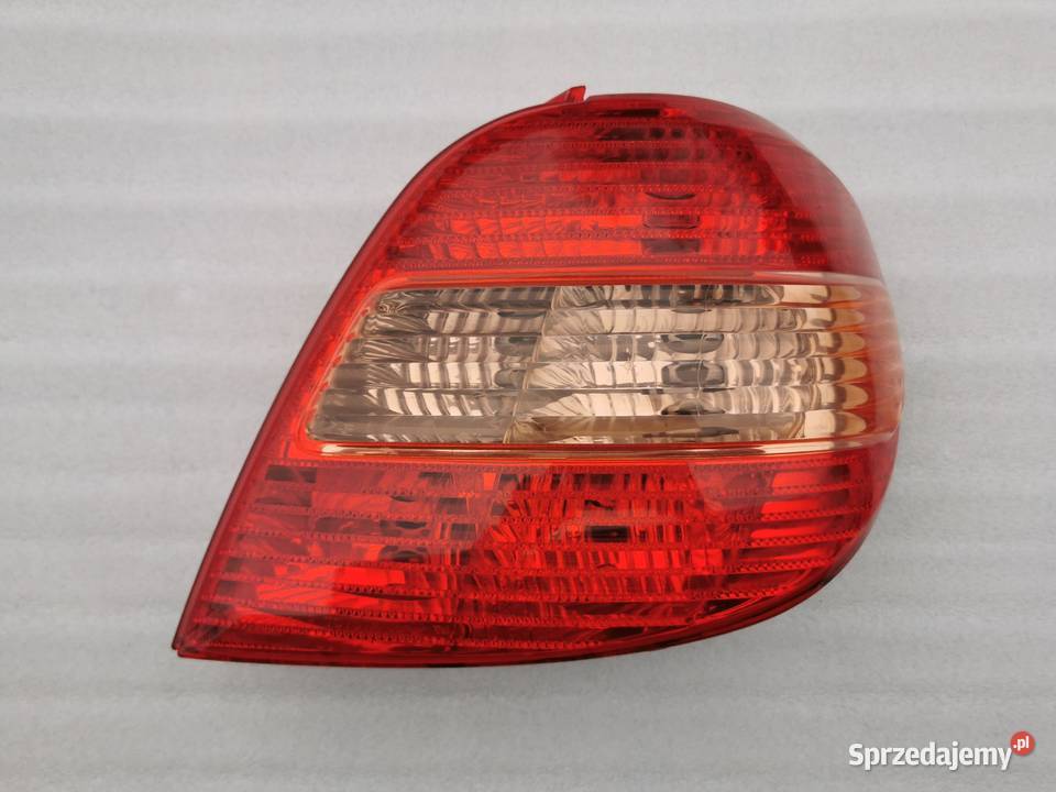 Lampa Prawy Tył Tylna Prawa Toyota Avensis T22 Wyszków sprzedam