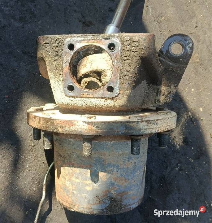 Zwrotnica mostu APLB755 prawa i lewa ZF Cat Wrocław