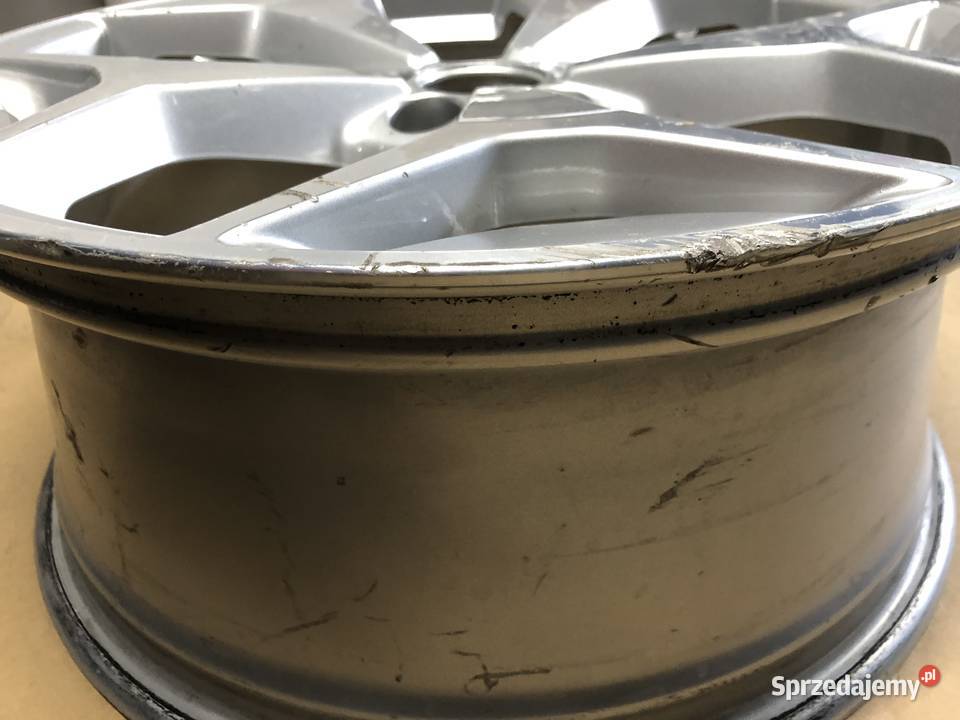 Felga Audi 75Jx18 5x100 ET46 82A601025LAK Gostyń