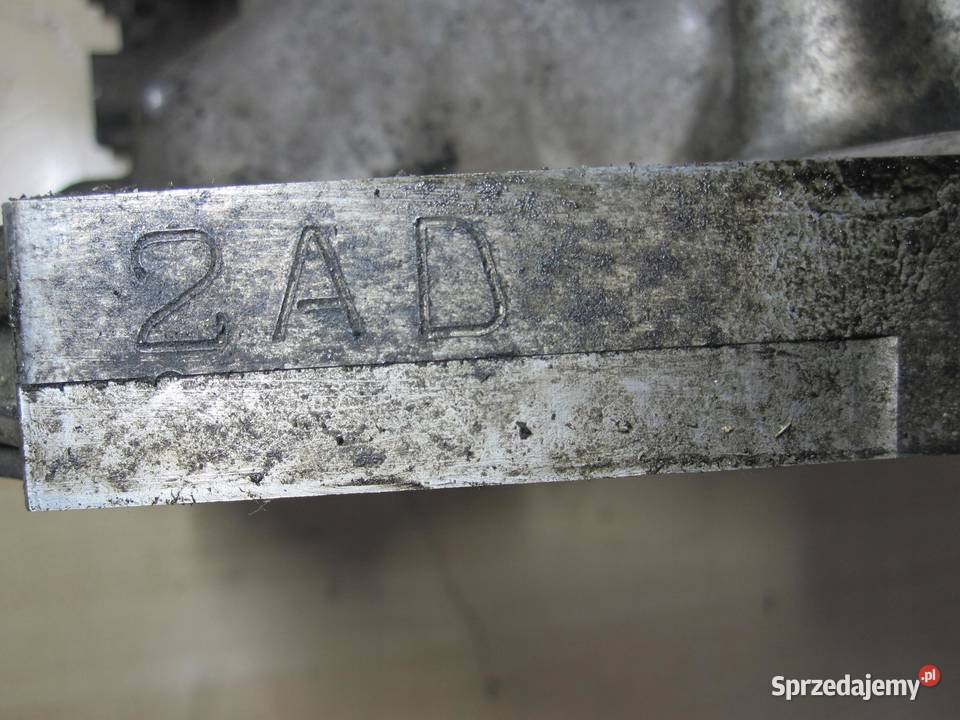 LEXUS IS 22 D 2ADFHV 177 06r blok silnika osobowe świętokrzyskie