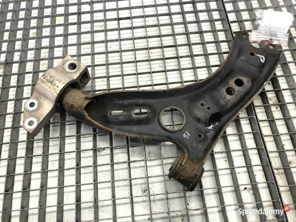 WAHACZ PRAWY PRZÓD VW GOLF VI Hatchback 0814