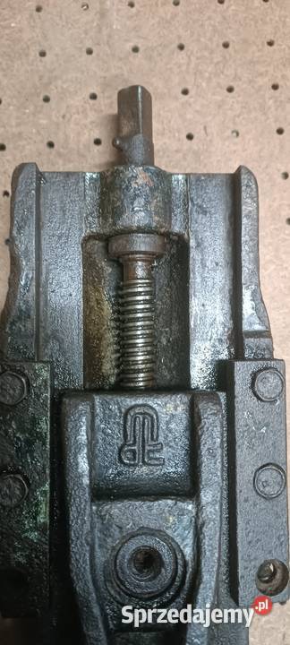 Stare imadło maszynowe FPU z czasów PRL sprzedam