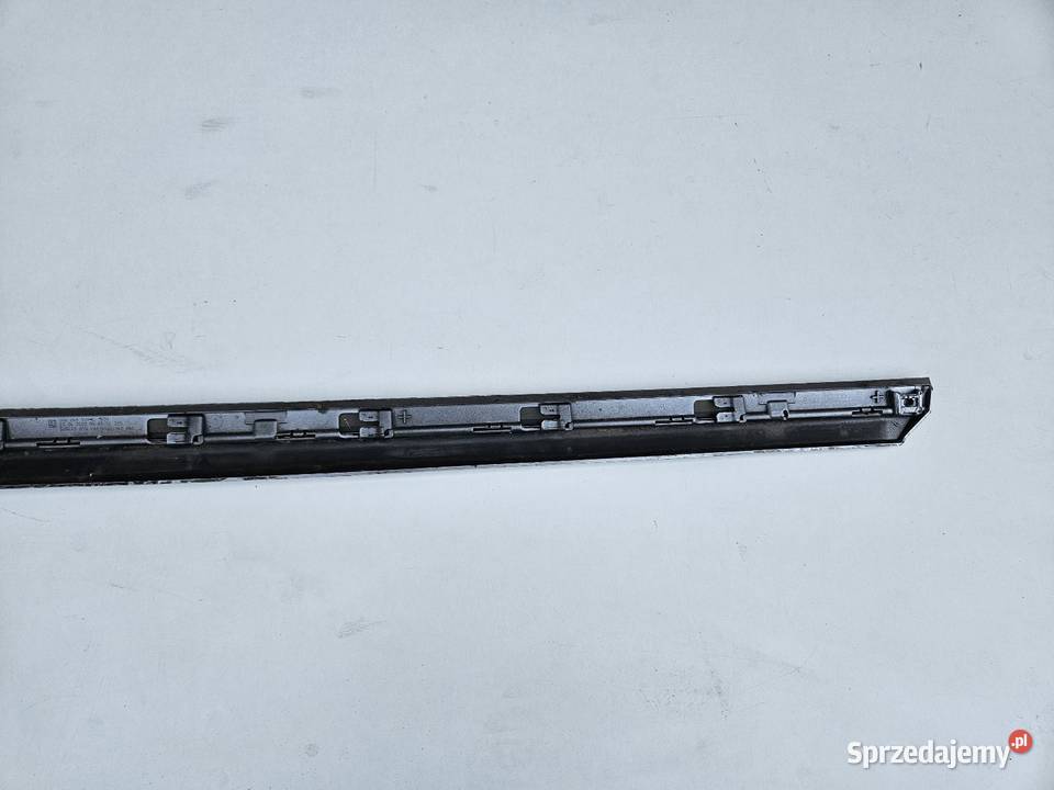 VW PASSAT B8 LISTWA DRZWI LEWA PRZÓD LEWY Międzychód