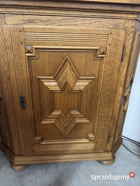 Dębowa witryna rogowa podświetlana Ełk